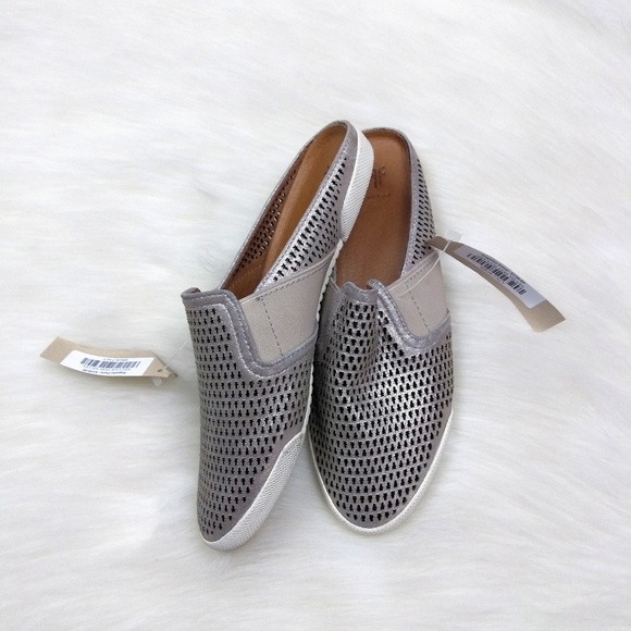 ♥️LAST PAIR♥️🌿FRYE MULES🌿 - Picture 6 of 6